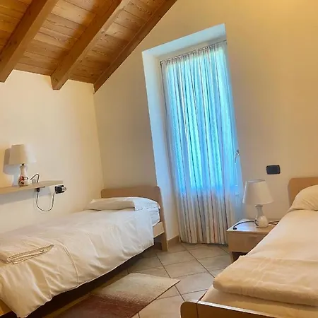 Nyaraló Casa Carola Colico