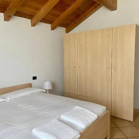 Nyaraló Casa Carola *